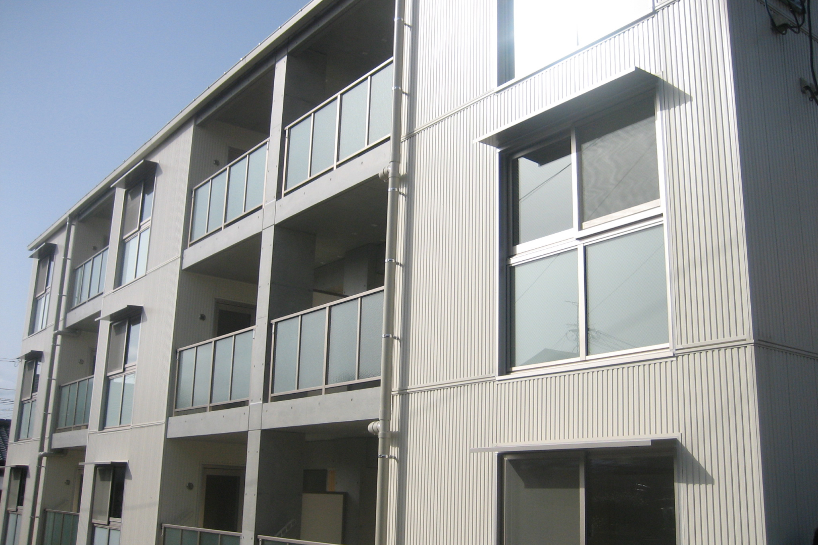 光と風を取り込む木造住宅